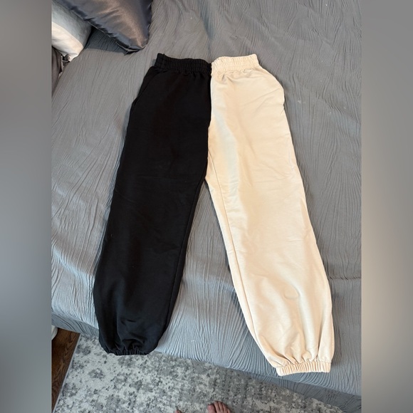 Colorblock Sweatpants - Picture 1 of 2